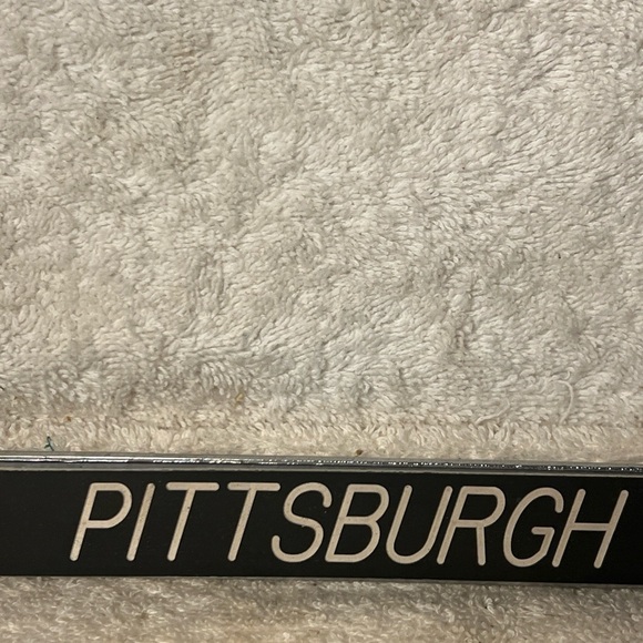 Vintage NFL Pittsburgh Steelers Metal License Plate Holder Pre-Owned - Picture 7 of 13